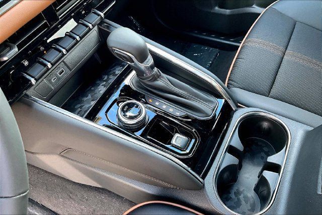 New 2026 GMC Canyon AT4 AWD/4WD image 9