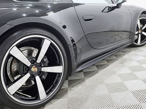 Used 2023 Porsche 911 Carrera T RWD image 11