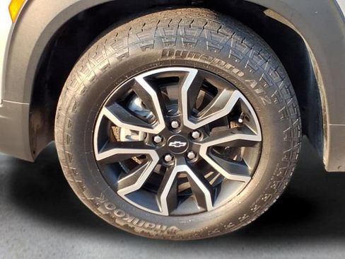 Used 2025 Chevrolet TrailBlazer ACTIV FWD image 10