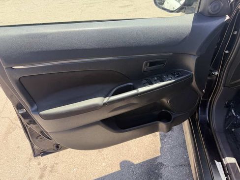 Used 2013 Mitsubishi Outlander Sport ES FWD image 12