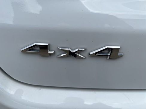 Certified 2025 Jeep Compass Limited AWD/4WD image 11