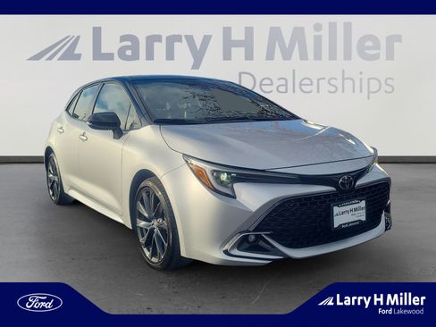 Used 2024 Toyota Corolla XSE image 7