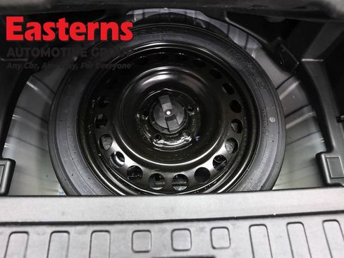 Used 2022 Chevrolet Equinox LS image 23