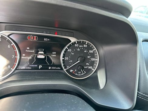 Used 2026 Nissan Rogue SV FWD image 4