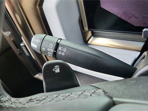 Used 2024 GMC Hummer EV 3X w/ Omega Edition image 40