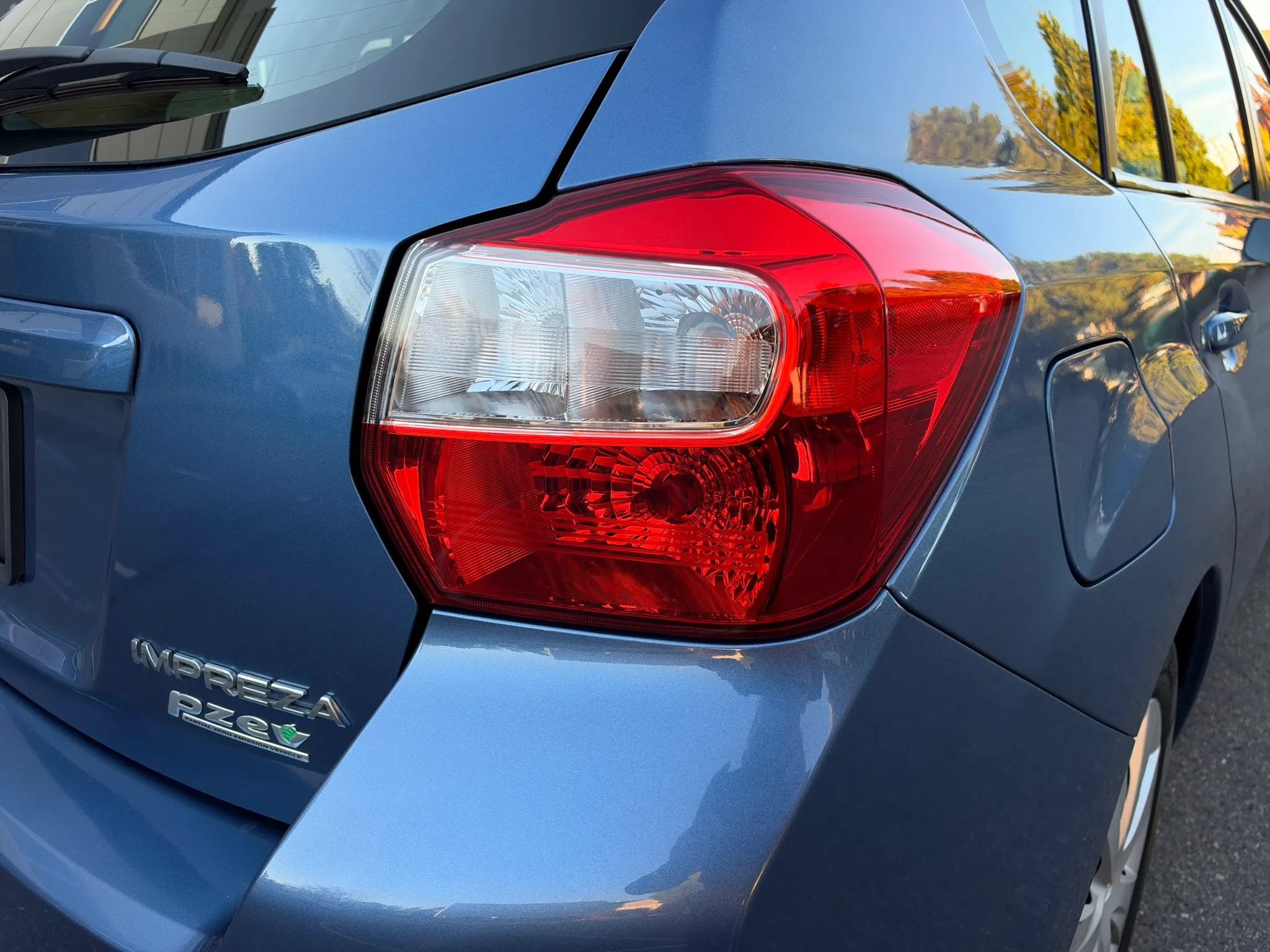 Used 2014 Subaru Impreza 2.0i AWD/4WD image 18