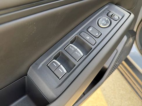 New 2025 Honda Accord SE image 11