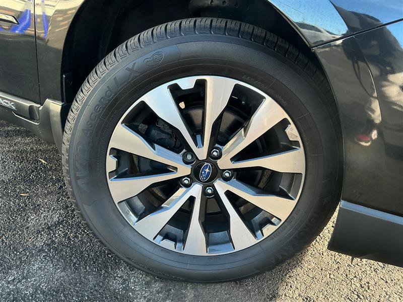 Used 2017 Subaru Outback 2.5i Limited AWD/4WD image 16