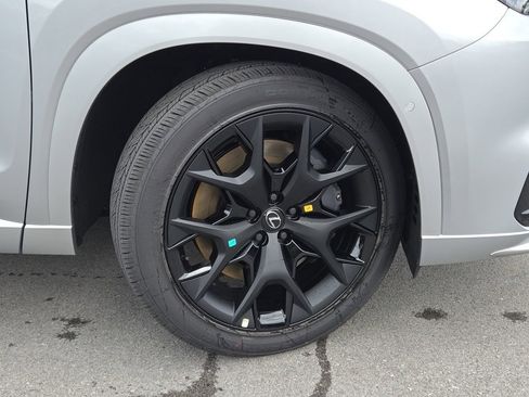 Used 2025 Lexus TX 350 AWD w/ Technology Package image 32