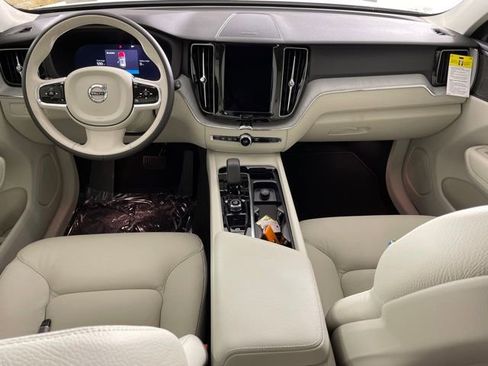 Certified 2024 Volvo XC60 T8 Plus w/ Protection Package Premier AWD/4WD image 36