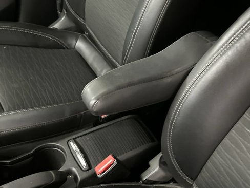 Used 2016 Buick Encore Convenience FWD image 40