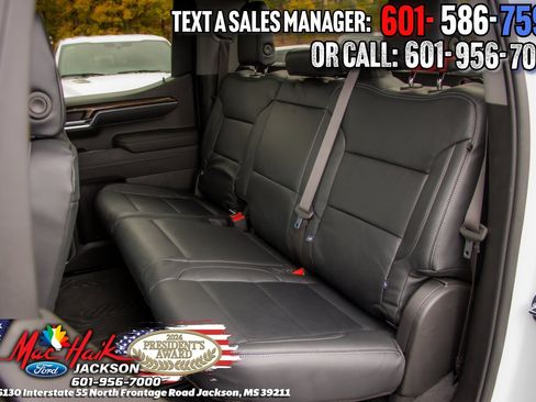 Used 2023 Chevrolet Silverado 1500 LT Trail Boss w/ Protection Package image 8