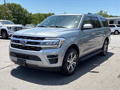 Used 2024 Ford Expedition Max Limited AWD/4WD image 4