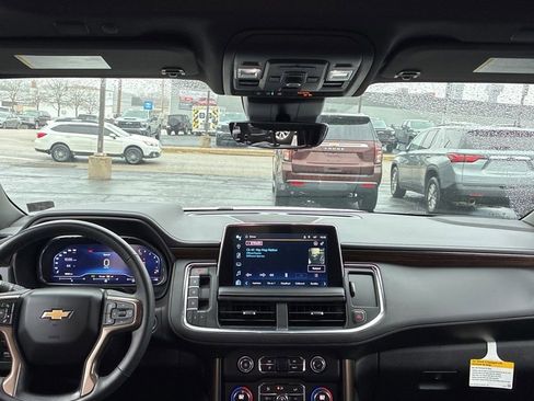 Used 2023 Chevrolet Tahoe High Country w/ Premium Package image 18