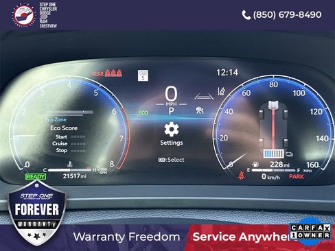 Used 2025 Toyota Crown XLE image 30