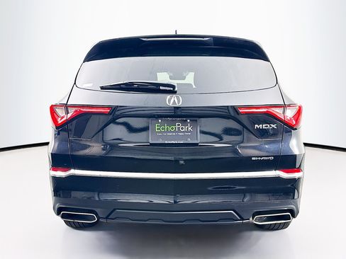 Used 2023 Acura MDX SH-AWD image 7