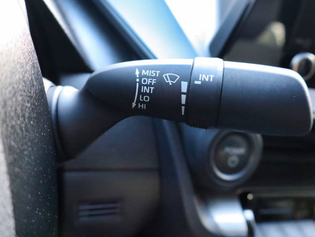 Used 2024 Toyota Prius LE AWD/4WD image 31