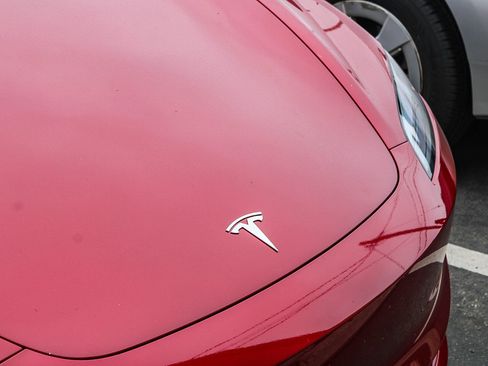 Used 2025 Tesla Model 3 Long Range RWD image 6