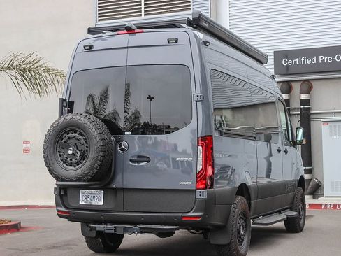 Used 2023 Mercedes-Benz Sprinter 2500 image 4