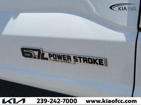 Used 2025 Ford F250 XL AWD/4WD image 10