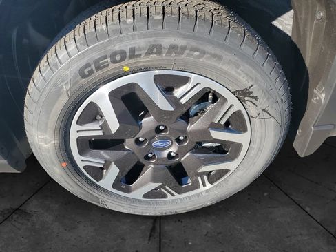 Used 2026 Subaru Forester Premium AWD/4WD image 14