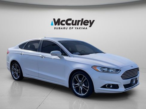 Used 2016 Ford Fusion Titanium AWD/4WD image 7