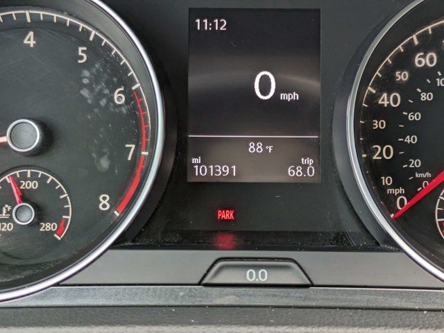 Used 2019 Volkswagen Golf S FWD image 25
