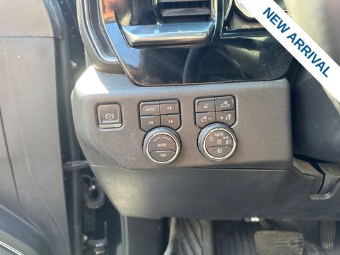 Used 2024 Chevrolet Silverado 2500 LTZ w/ LTZ Texas Edition AWD/4WD image 19