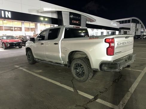 Used 2021 Chevrolet Silverado 1500 LT Trail Boss w/ Bed Protection Package image 24