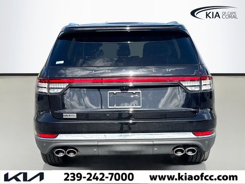 Used 2025 Lincoln Aviator Reserve image 4