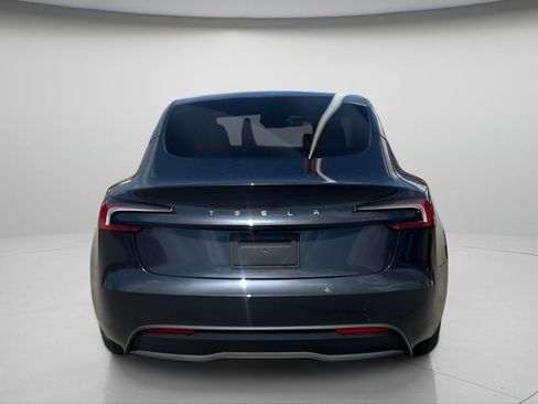 Used 2025 Tesla Model 3 Long Range RWD image 9