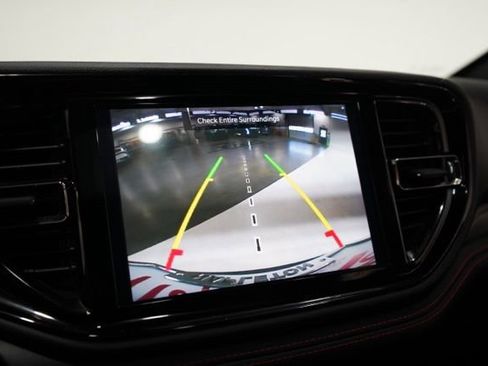 Used 2022 Dodge Durango R/T w/ Blacktop Package AWD/4WD image 28