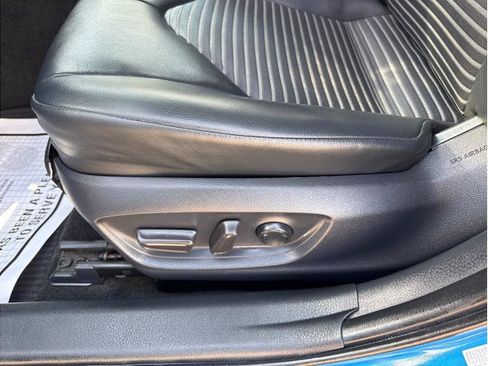 Used 2019 Toyota Camry SE FWD image 15