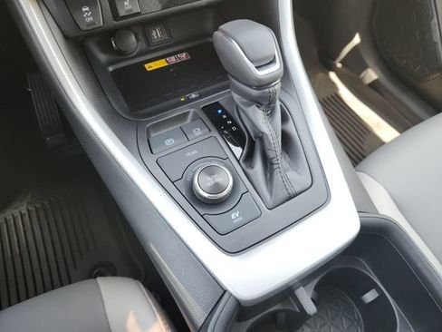Certified 2023 Toyota RAV4 XLE Premium AWD/4WD image 19