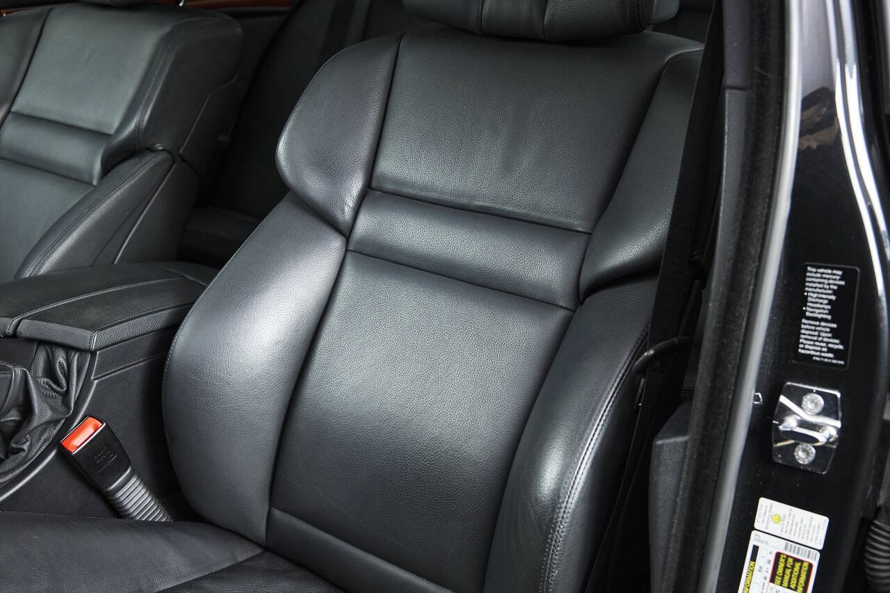 Used 2008 BMW M5 RWD image 79