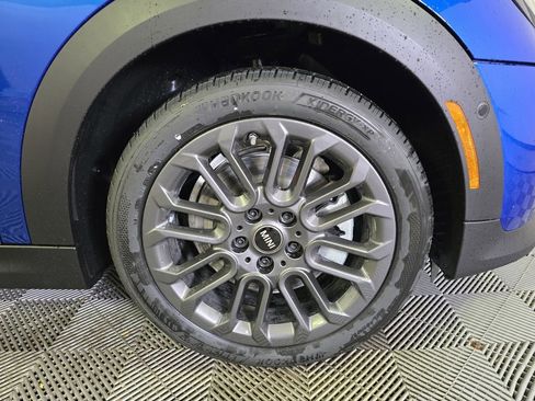 New 2026 MINI Cooper S image 3