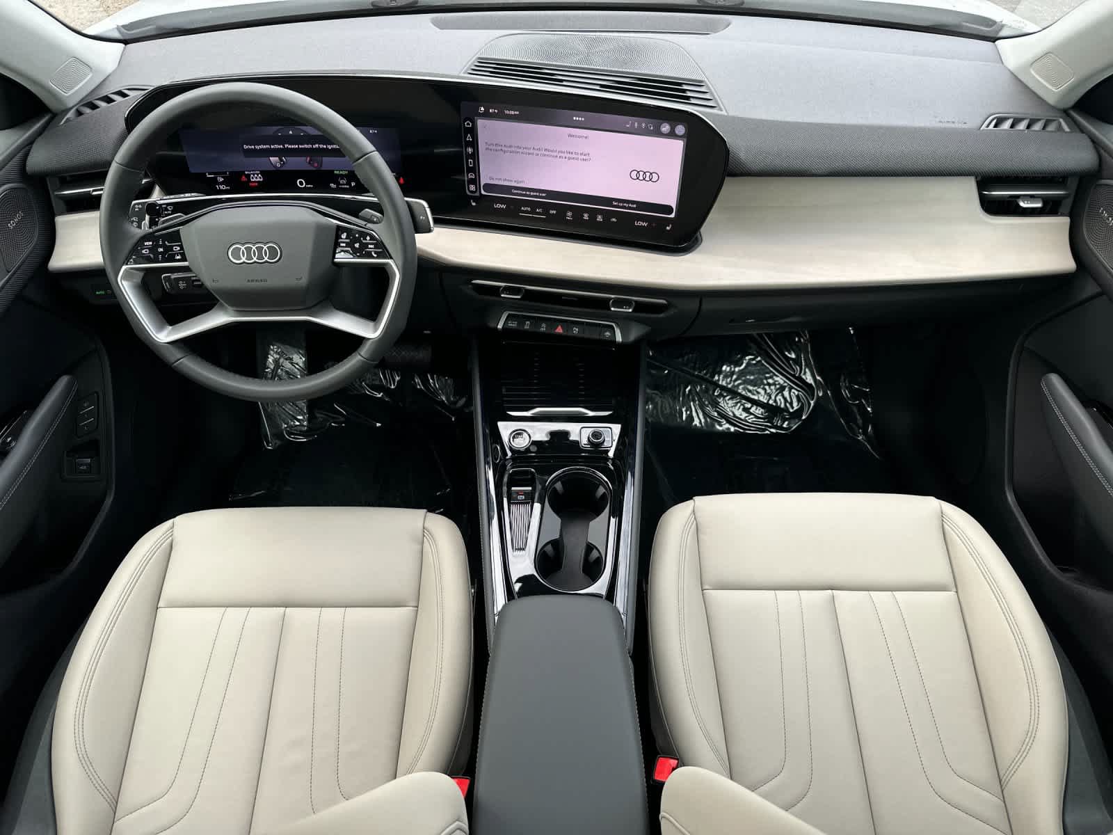 New 2026 Audi Q3 quattro 2.0T w/ Driver Assistance Package AWD/4WD image 3