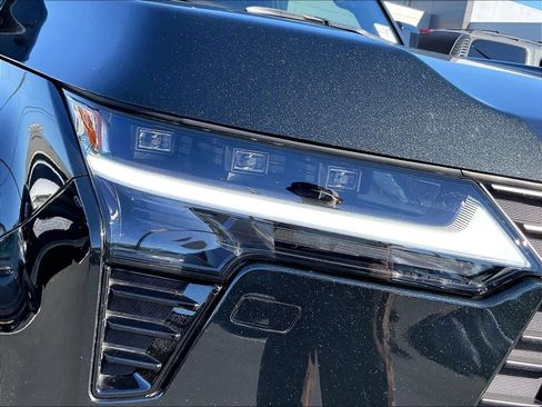 Used 2024 Lexus GX 550 Luxury w/ Accessory Package (2T) image 28