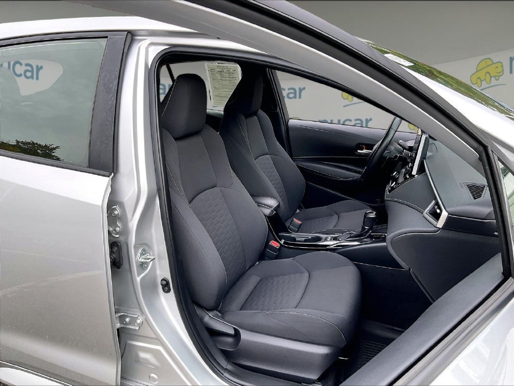 Used 2022 Toyota Corolla SE FWD image 11
