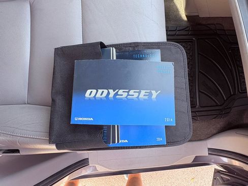 Used 2014 Honda Odyssey EX-L image 11