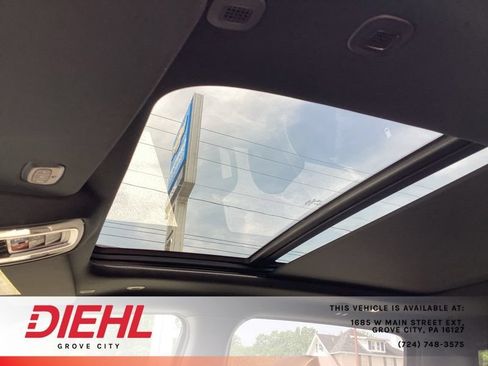 Used 2022 RAM 1500 Laramie AWD/4WD image 23