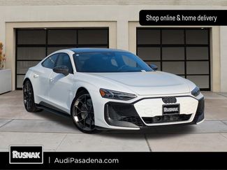 New 2026 Audi RS e-tron GT performance video 1