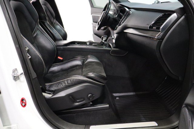 Used 2018 Volvo XC90 T5 R-Design w/ Convenience Package FWD image 8