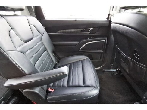 Used 2024 Kia Telluride SX Prestige AWD/4WD image 12