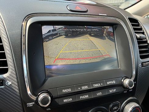 Used 2018 Kia Forte S FWD image 14