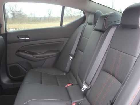 Used 2025 Nissan Altima 2.5 SR w/ SR Premium Package image 27