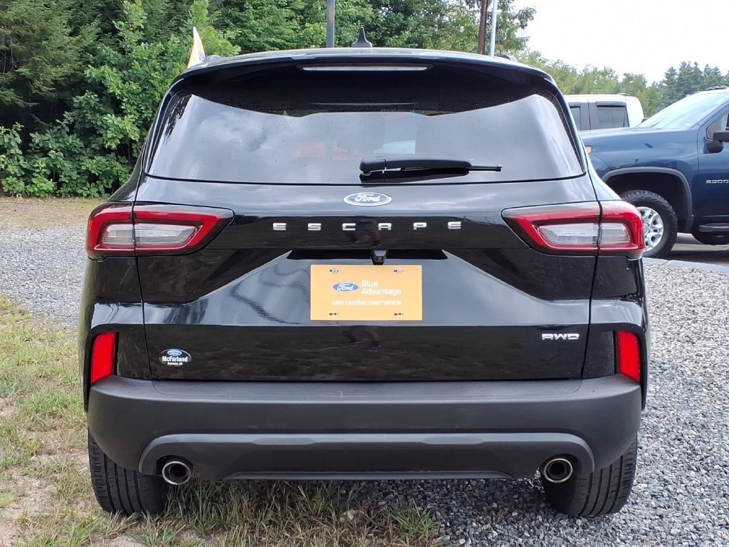 Certified 2025 Ford Escape ST-Line AWD/4WD image 5