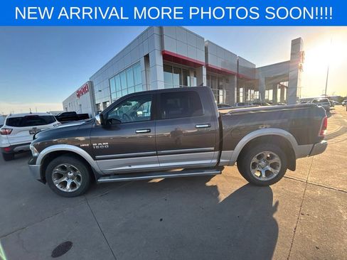 Used 2014 RAM 1500 Laramie w/ Convenience Group AWD/4WD image 5