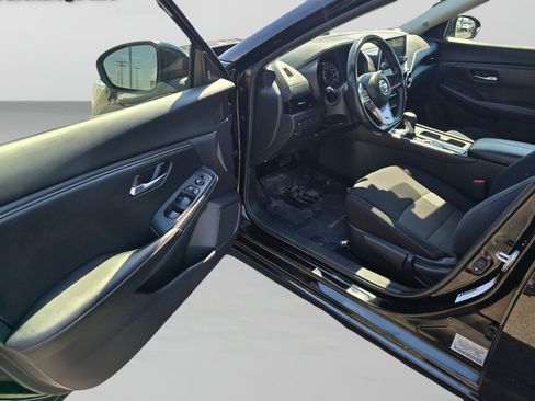 Used 2021 Nissan Sentra SV FWD image 21