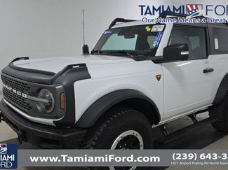 Certified 2023 Ford Bronco Badlands AWD/4WD video 1